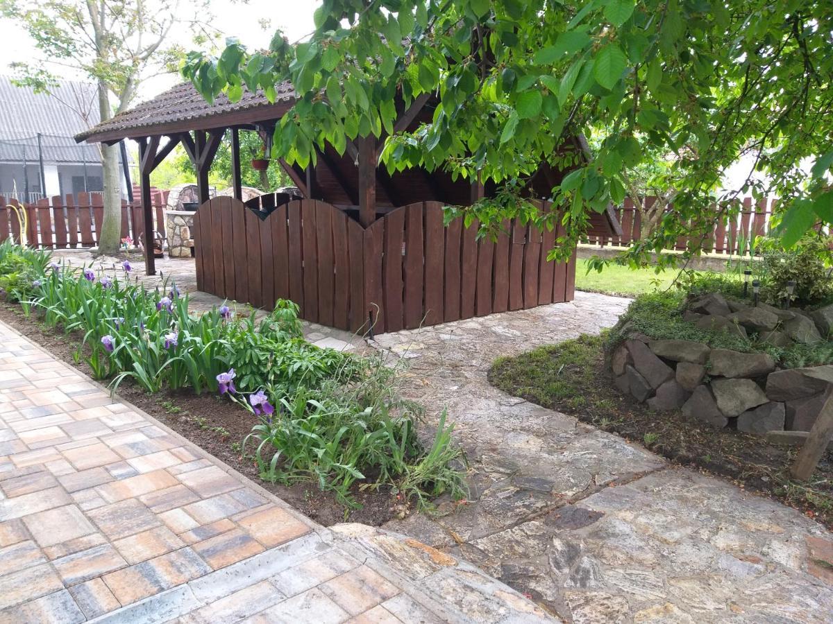 Tavasz Nyaralo Villa Poroszló Exterior foto