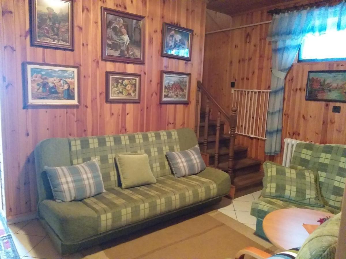 Tavasz Nyaralo Villa Poroszló Exterior foto